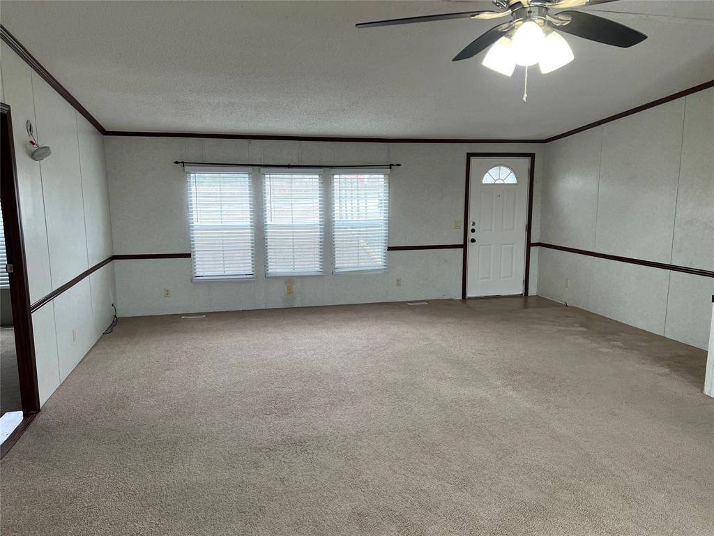 Apartment for rent at 2648 County Rd #600, Farmersville, TX 75442