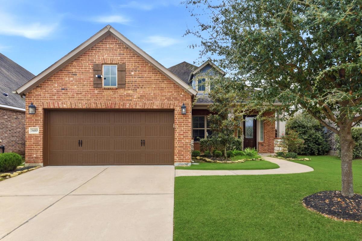Apartment for rent at 3410 Shockley Lane, Rosharon, TX 77583