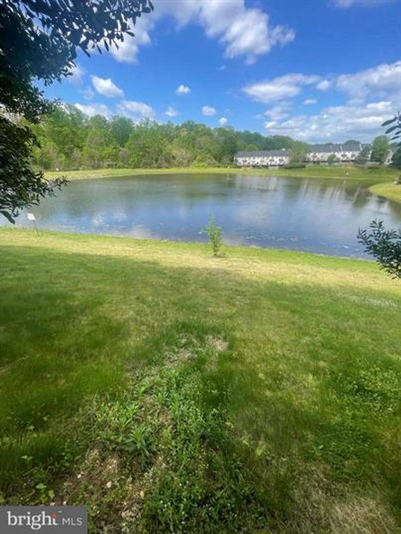 Condo for rent at 14158 Cuddy Loop, Woodbridge, VA 22193