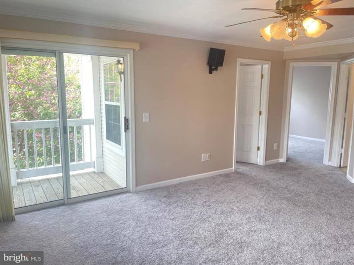 Condo for rent at 14158 Cuddy Loop, Woodbridge, VA 22193