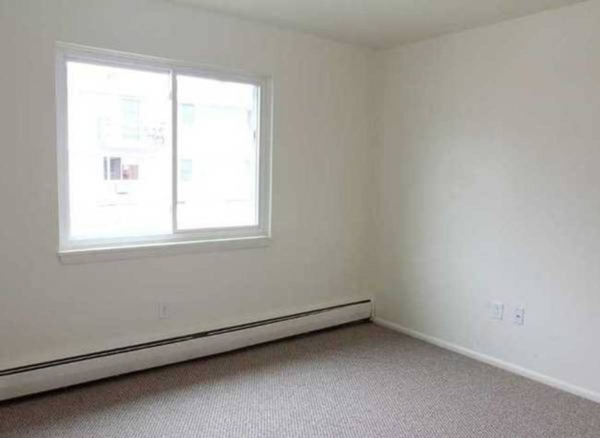 Apartment for rent at 474-478 W Scott St, Fond Du Lac, WI 54937