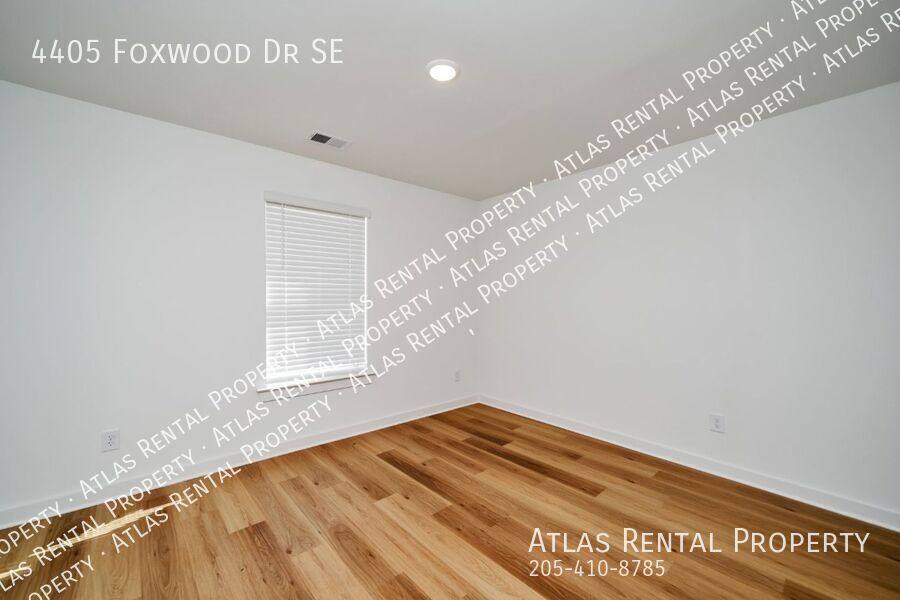 House for rent at 4405 Foxwood Dr SE, Decatur, AL 35603