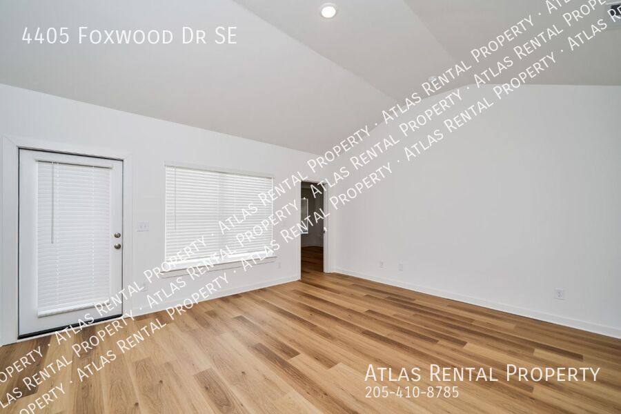 House for rent at 4405 Foxwood Dr SE, Decatur, AL 35603