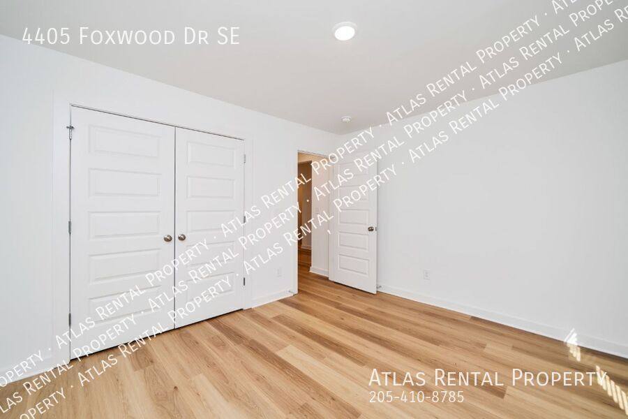 House for rent at 4405 Foxwood Dr SE, Decatur, AL 35603
