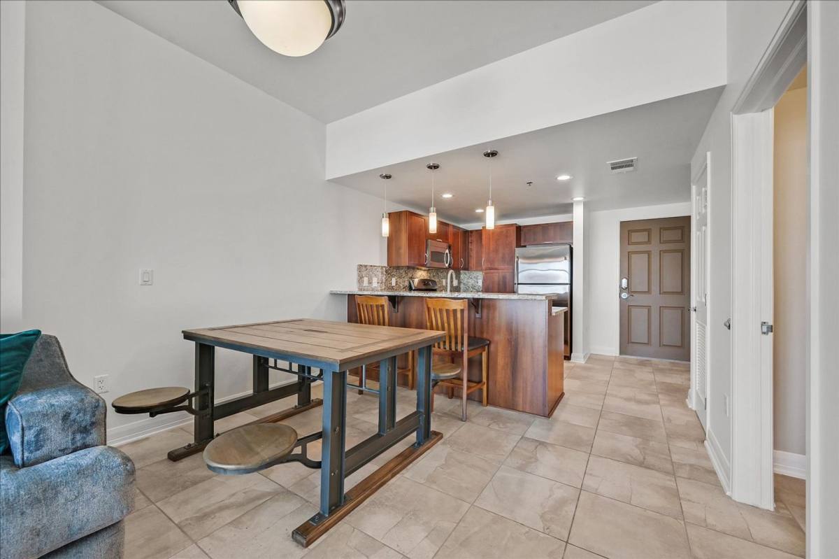 Apartment for rent at 150 N Las Vegas Blvd, Las Vegas, NV 89101