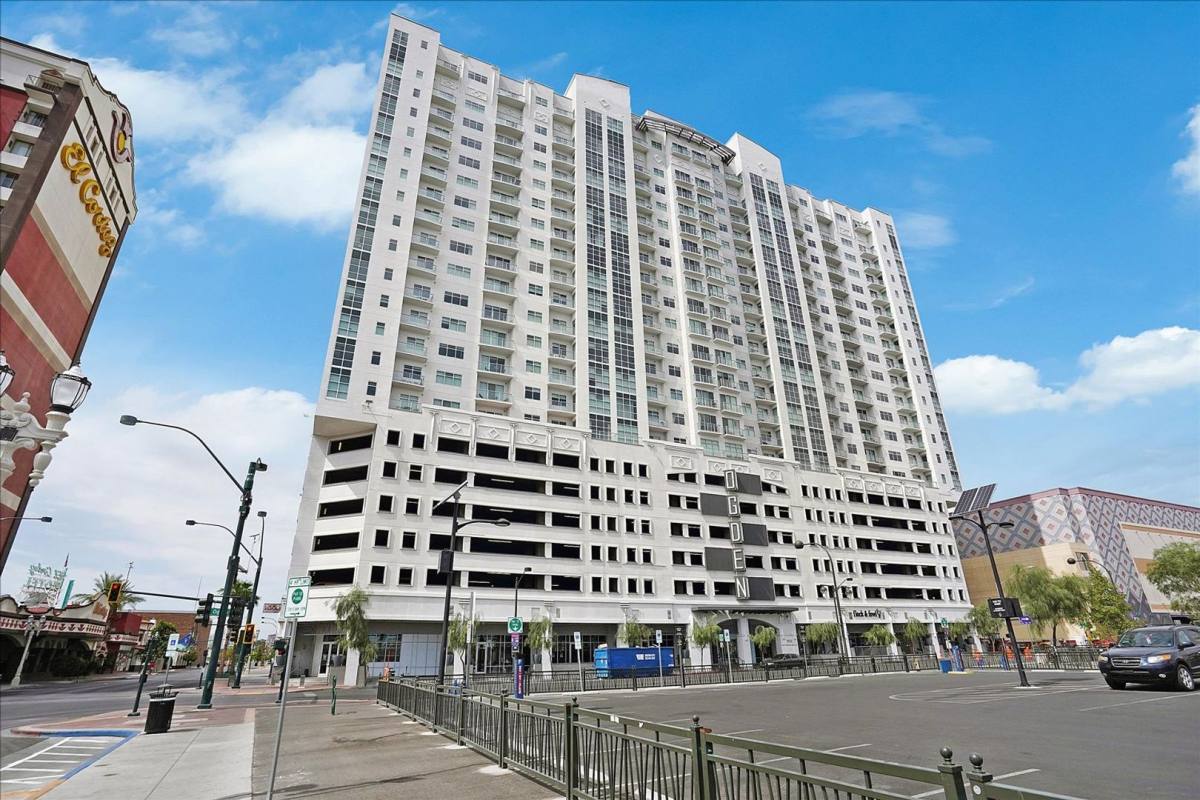 Apartment for rent at 150 N Las Vegas Blvd, Las Vegas, NV 89101