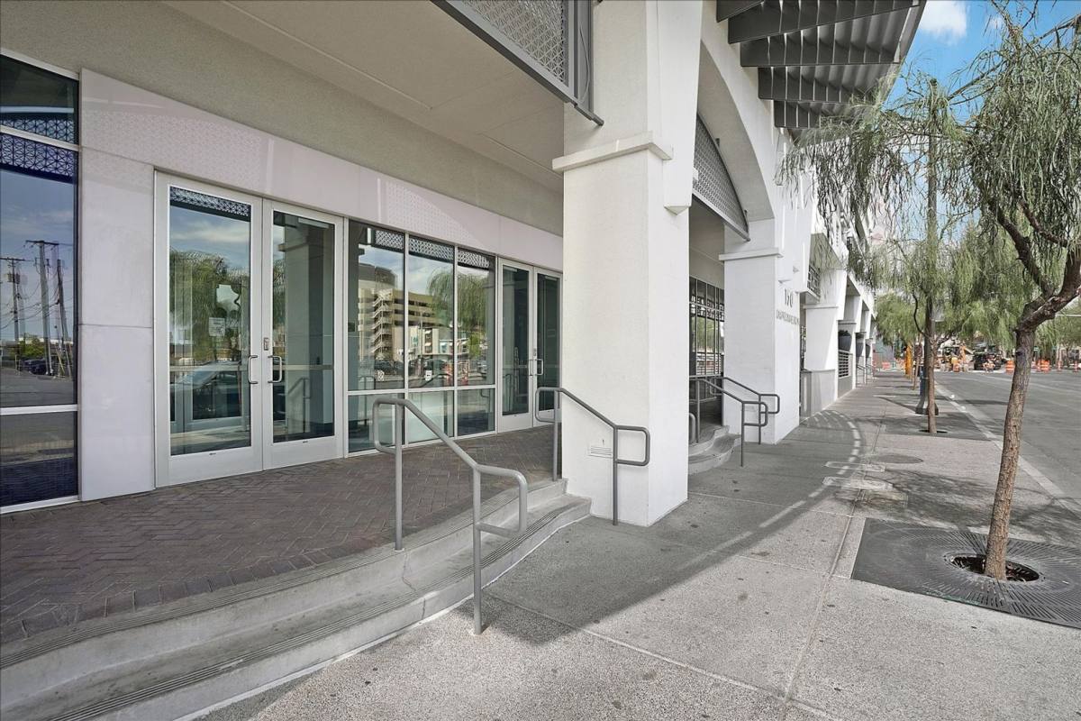 Apartment for rent at 150 N Las Vegas Blvd, Las Vegas, NV 89101