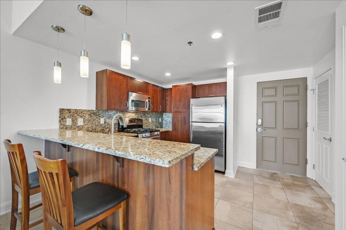 Apartment for rent at 150 N Las Vegas Blvd, Las Vegas, NV 89101