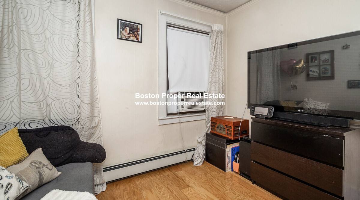 Apartment for rent at 94 W Cedar #2, Boston, MA 02114