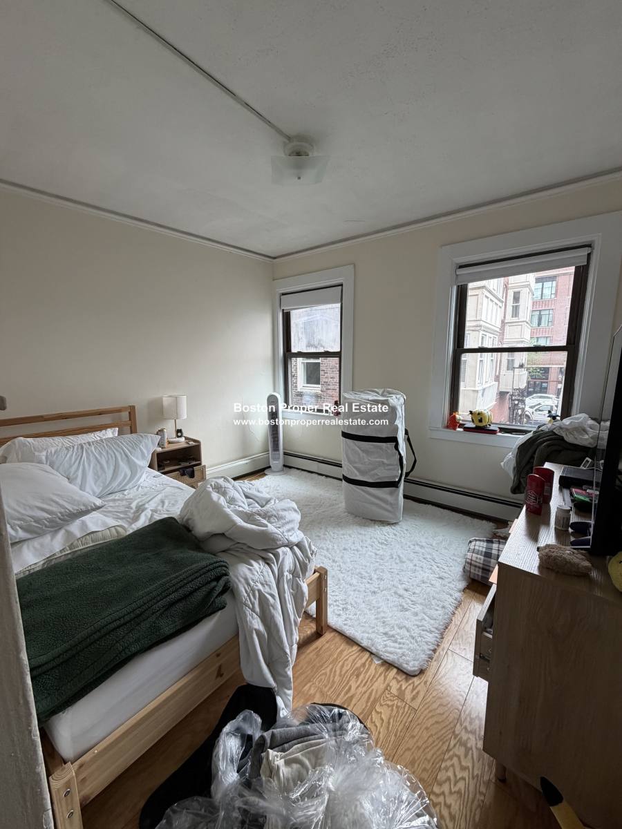 Apartment for rent at 94 W Cedar #2, Boston, MA 02114