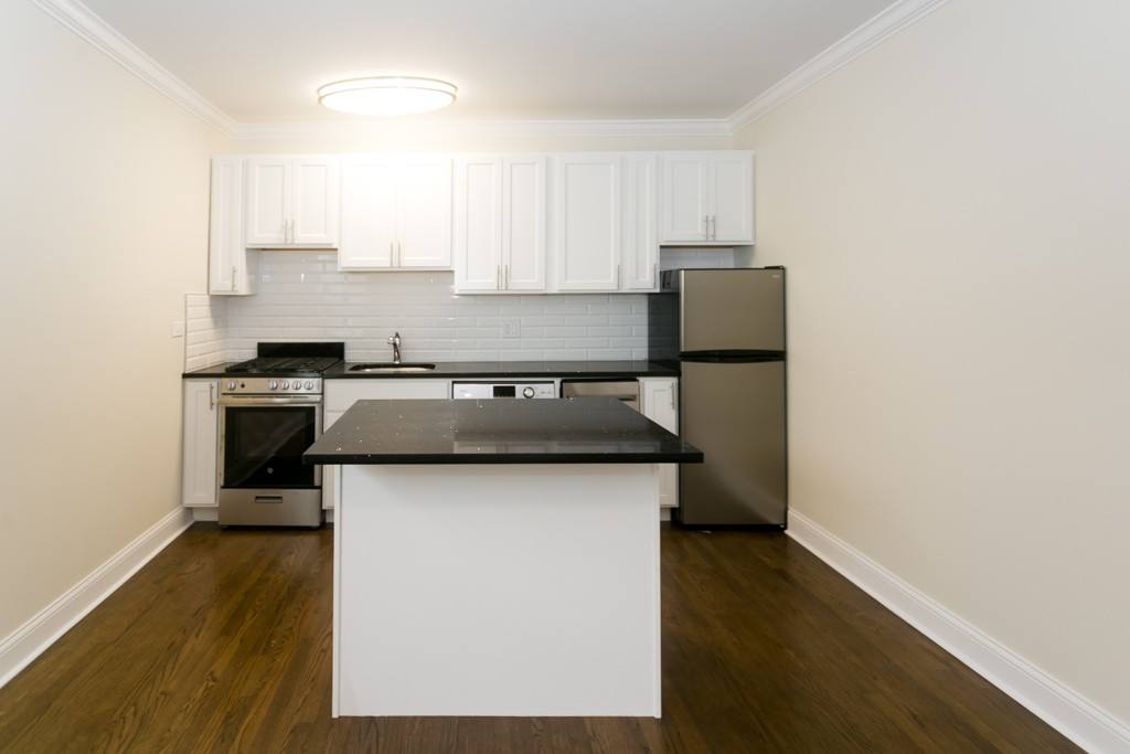 Apartment for rent at 916 18 Green Bay #CA10, Winnetka, IL 60093