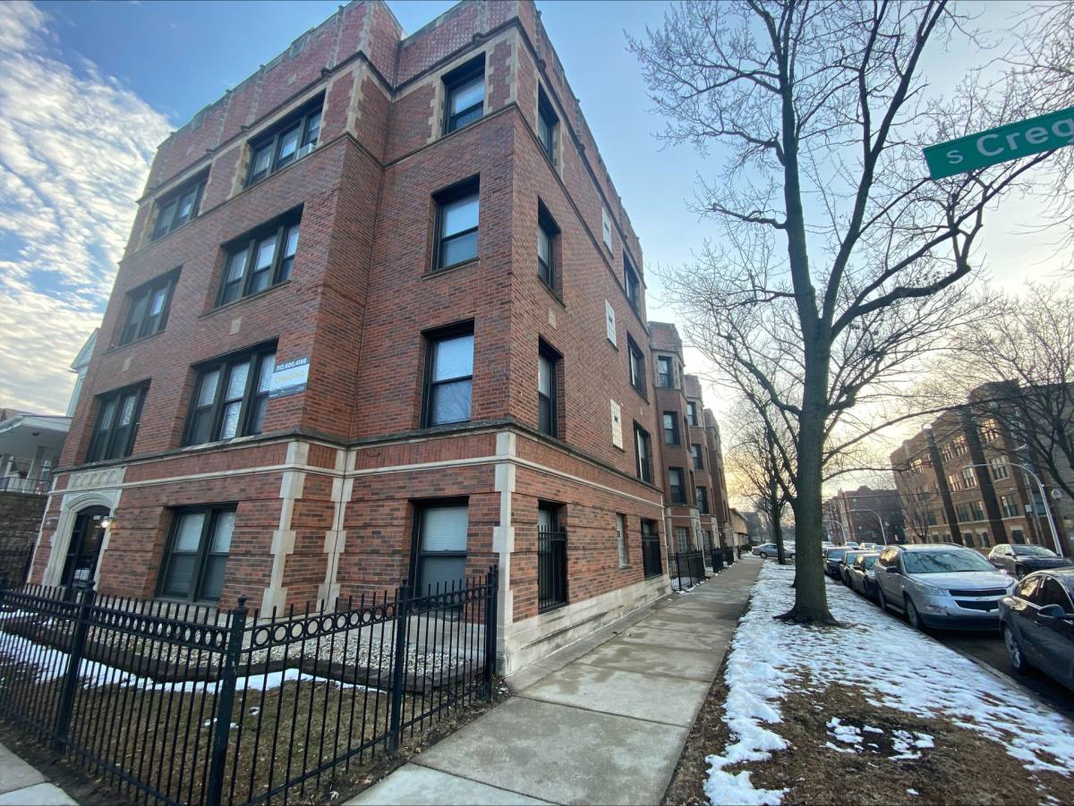 Apartment for rent at 6904-6906 S Cregier Ave, Chicago, IL 60649