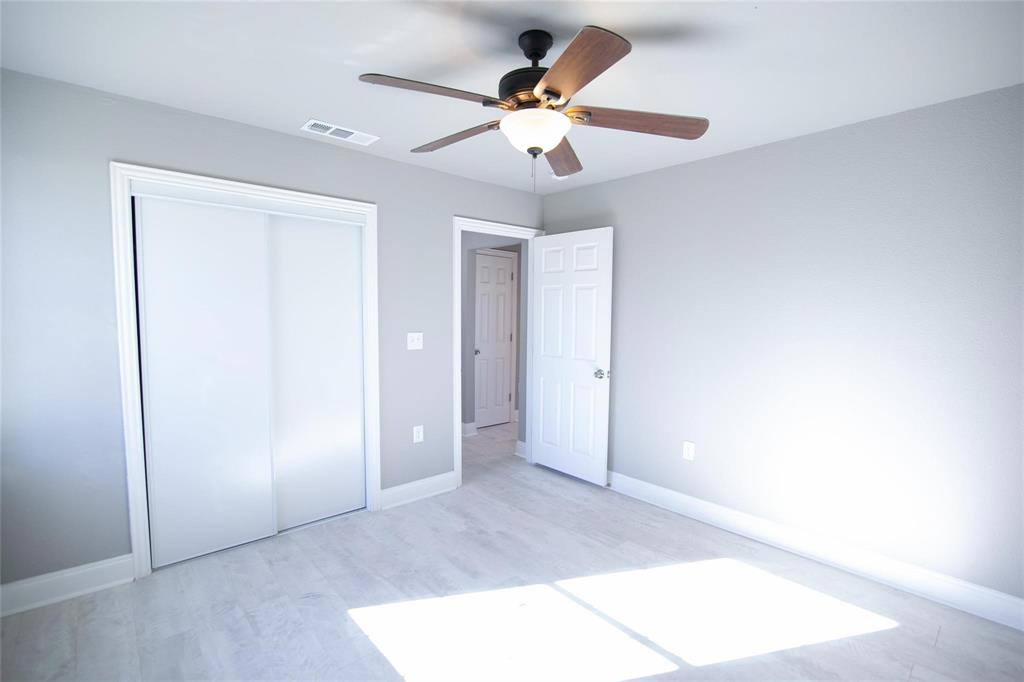 Apartment for rent at 1606 Davis Blvd, Garland, TX 75042