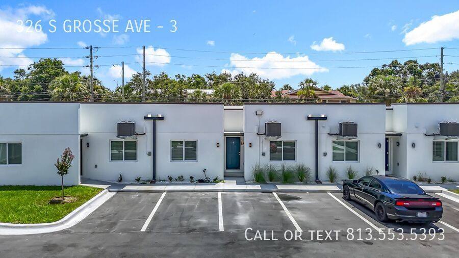 Apartment for rent at 326 S Grosse Ave #3, Tarpon Springs, FL 34689