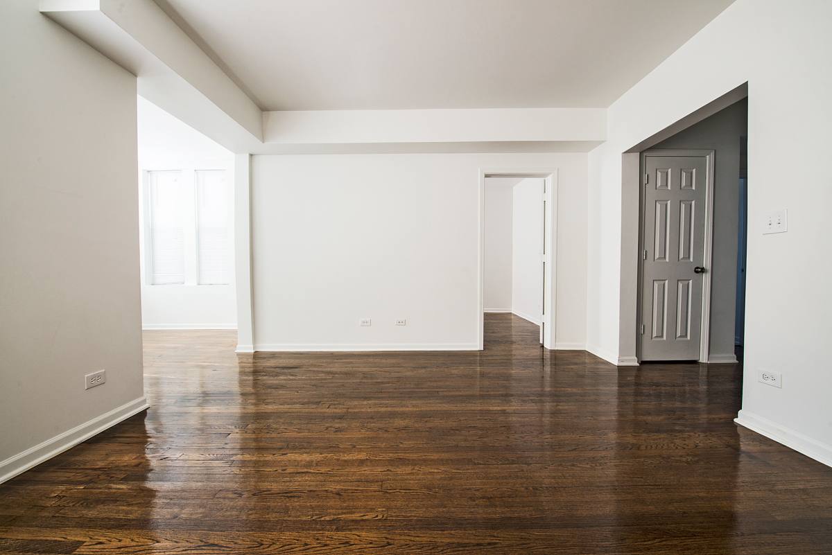 Apartment for rent at 6715 S Dorchester, Chicago, IL 60637