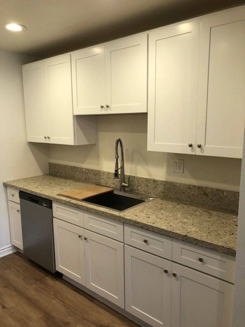 Apartment for rent at 10518 Western Ave, Downey, CA 90241