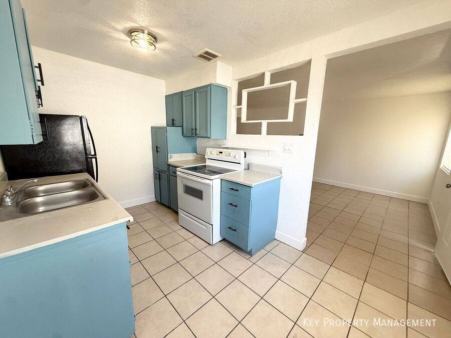 Apartment for rent at 2030 Sunrise Ave #2, Las Vegas, NV 89101