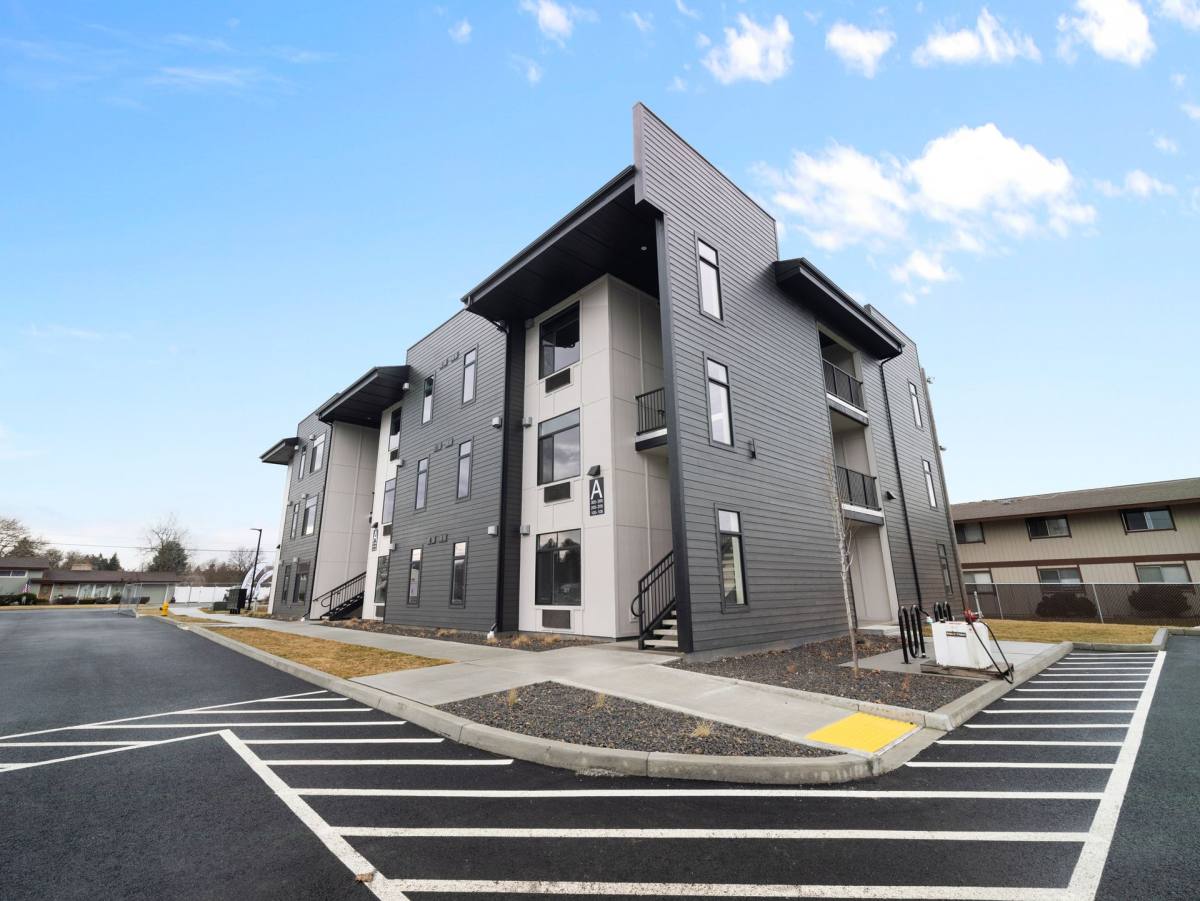 Apartment for rent at 12717 E 4th Ave, Spokane, WA 99216