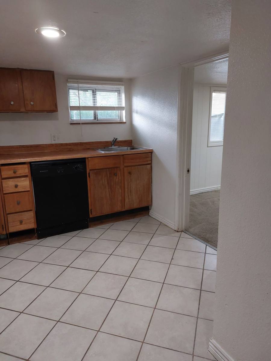 Apartment for rent at 2006 7th Ave, Greeley, CO 80631