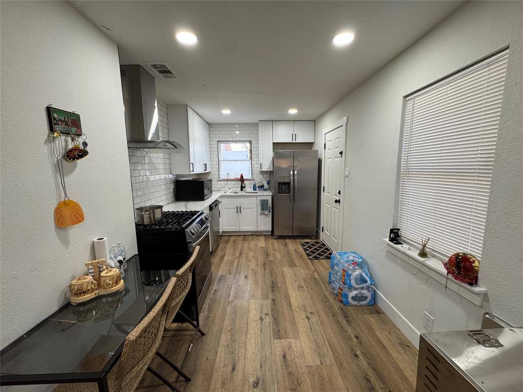 Apartment for rent at 413 SW 14th St #413, Grand Prairie, TX 75051