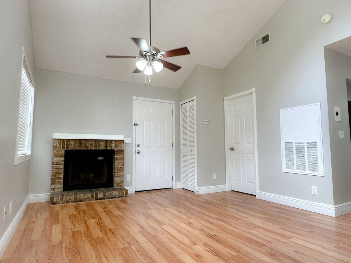 Apartment for rent at 951 Bird Bay Court, Lake Mary, FL 32746