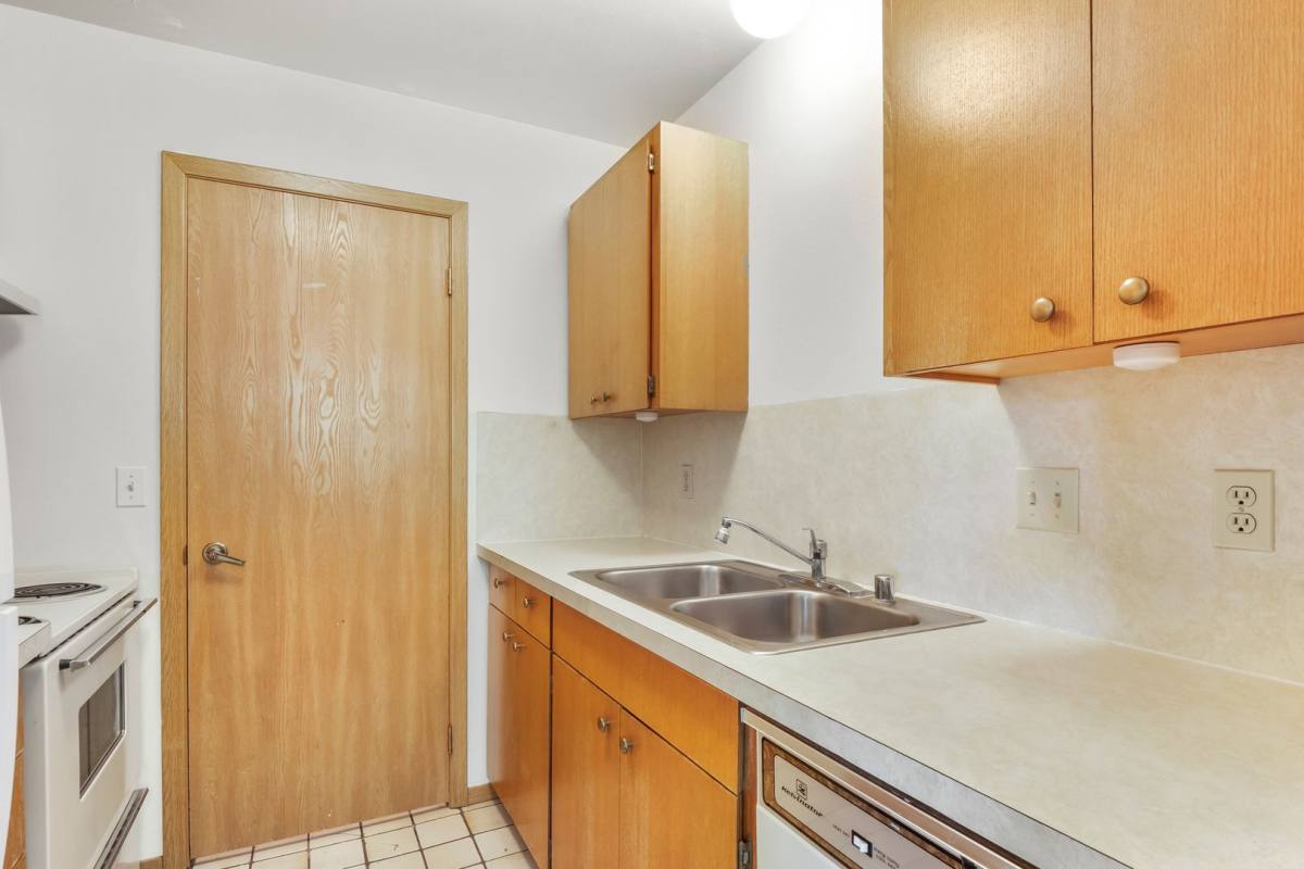 Apartment for rent at 1111 E 8th, Spokane, WA 99202