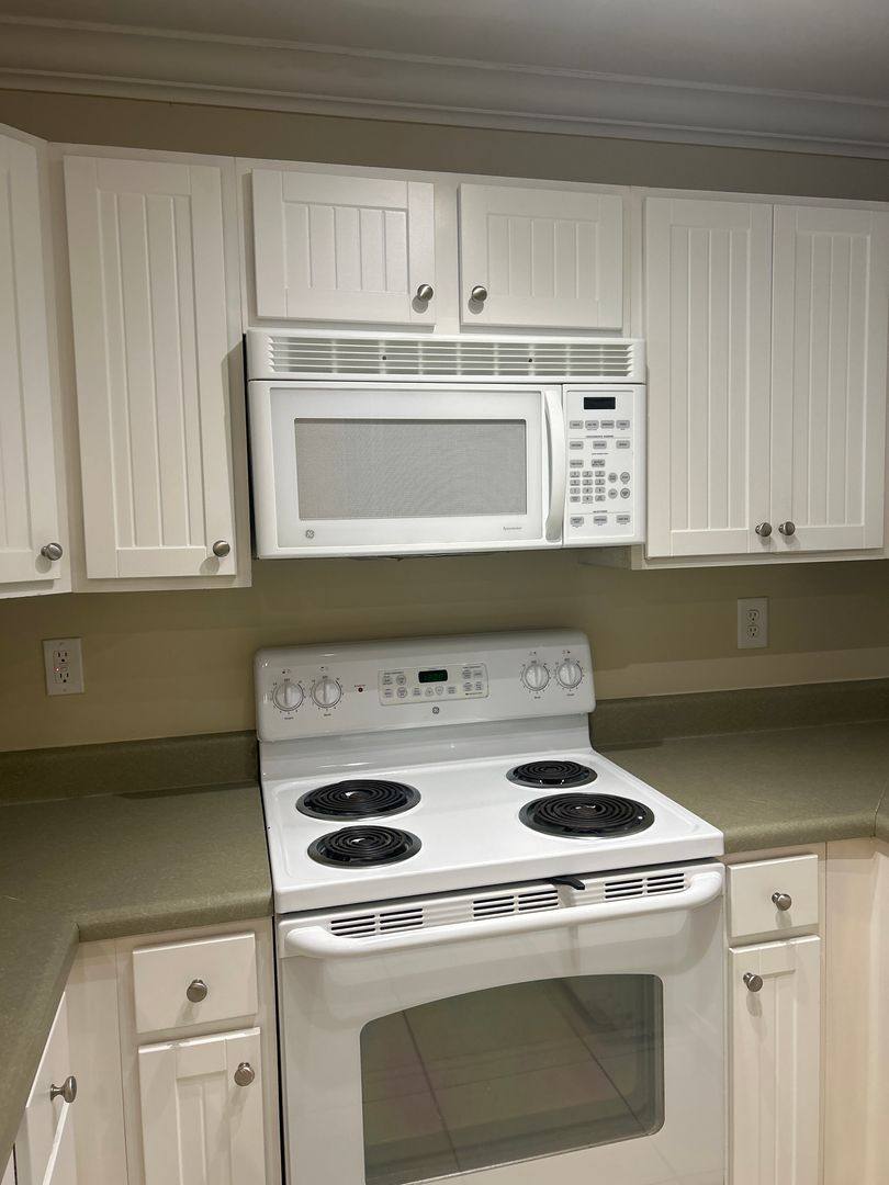 Apartment for rent at 3940 Cherokee Woods Way, Knoxville, TN 37920