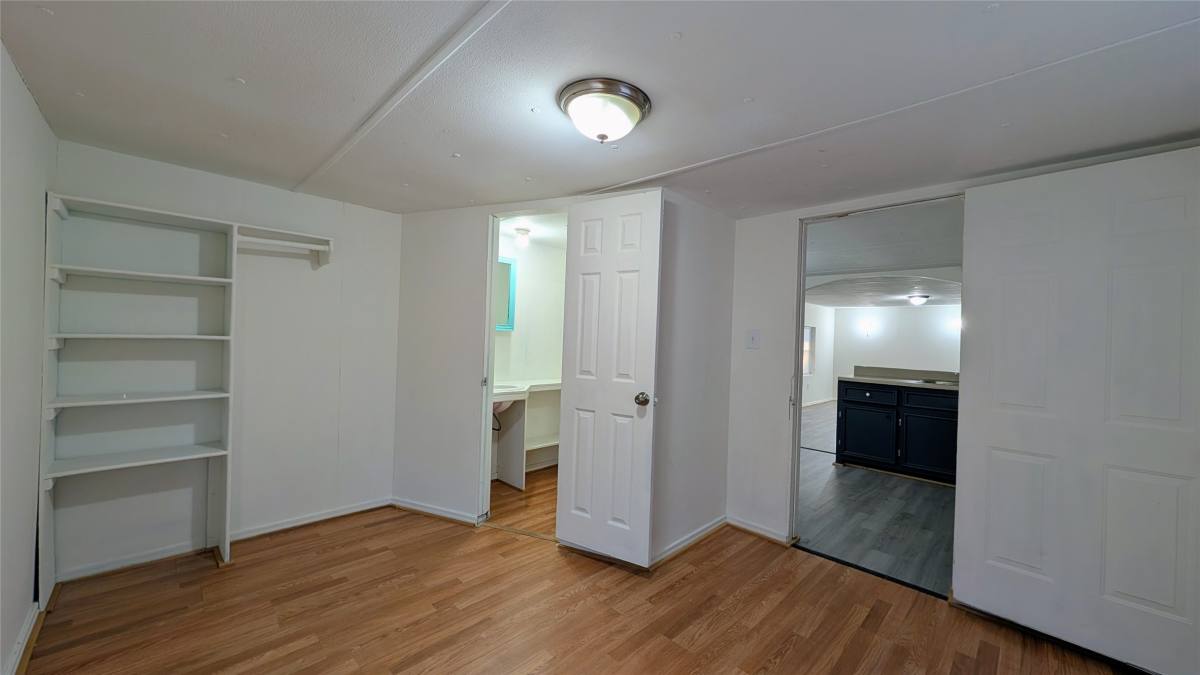 Apartment for rent at 6621 W Forest Rd, Conroe, TX 77306