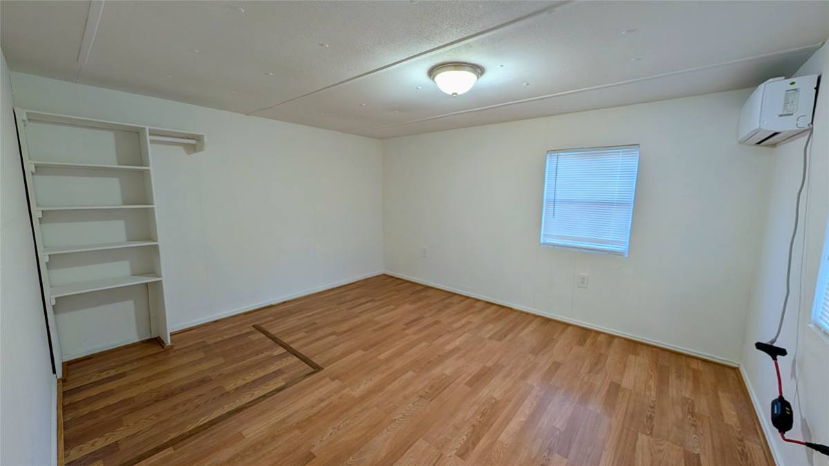 Apartment for rent at 6621 W Forest Rd, Conroe, TX 77306