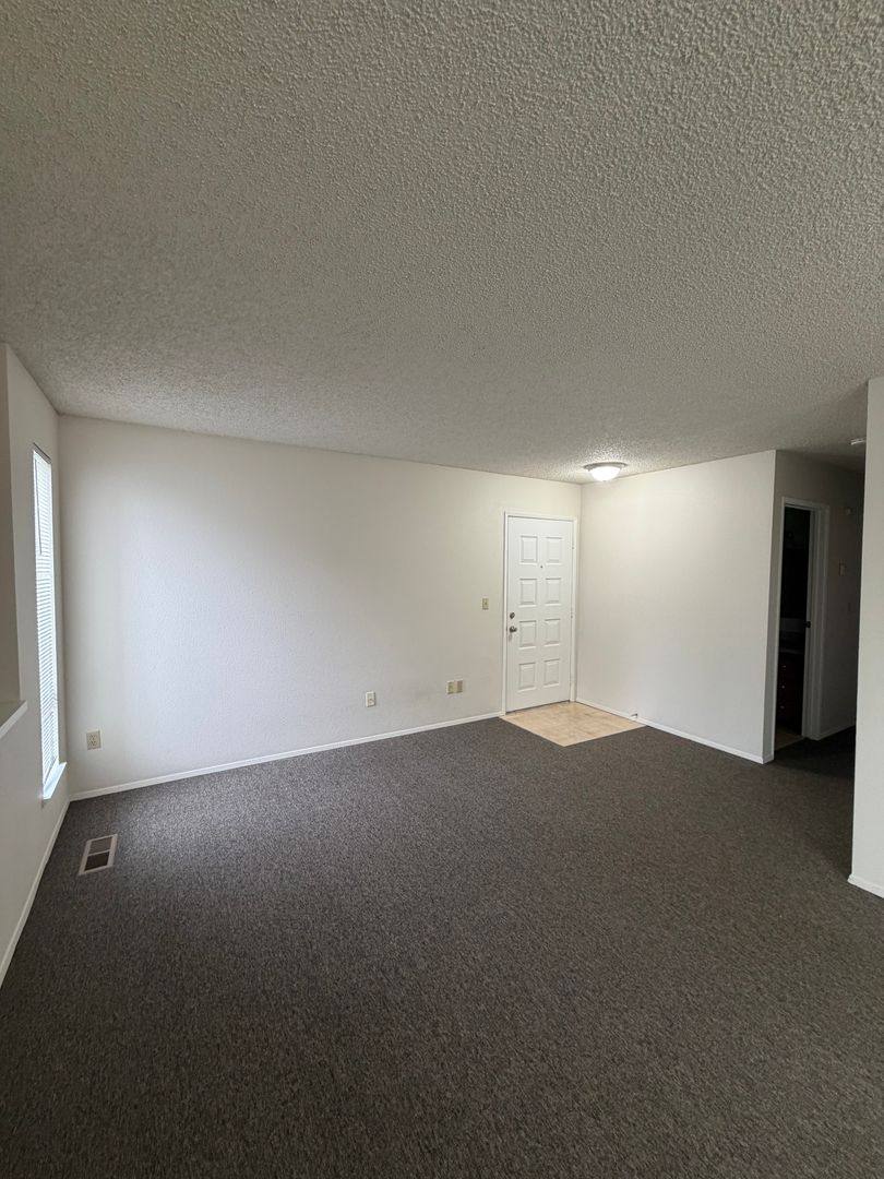 Apartment for rent at 32 S Quay St, Kennewick, WA 99336