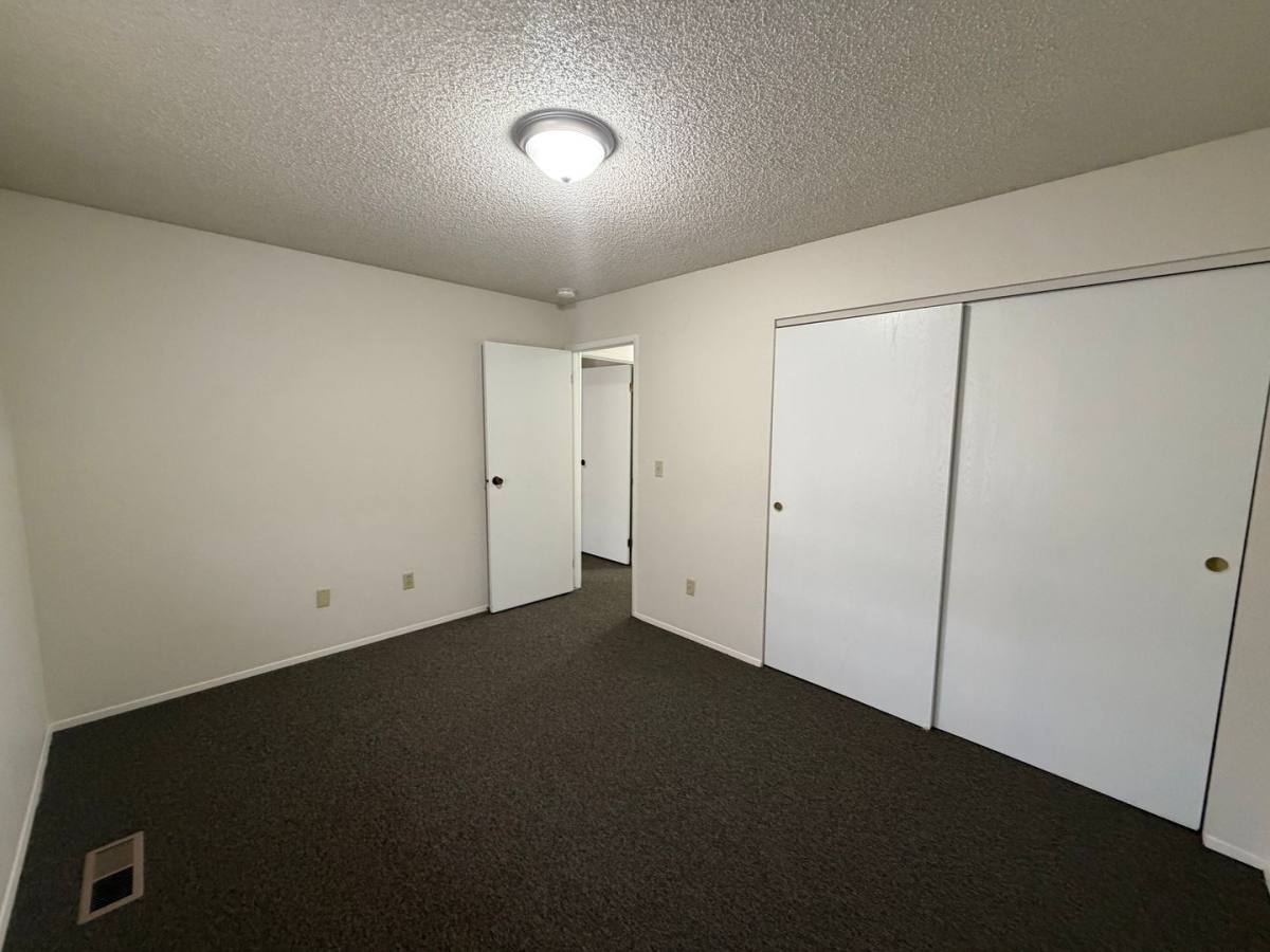 Apartment for rent at 32 S Quay St, Kennewick, WA 99336