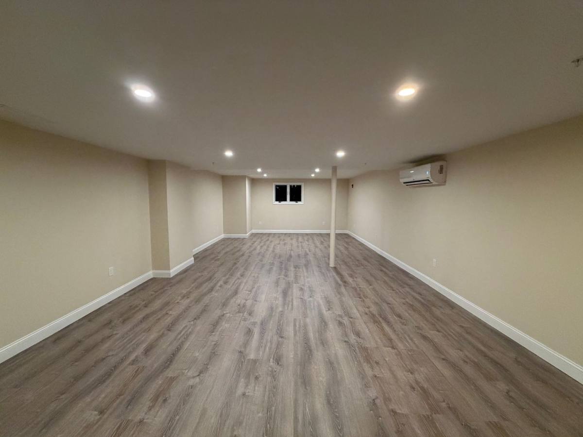 Apartment for rent at 5 Pleasant St #110, Methuen, MA 01844