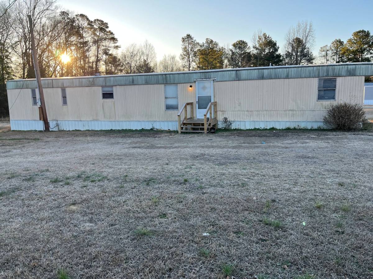 Apartment for rent at 735 Madera Rd, Batesburg, SC 29006