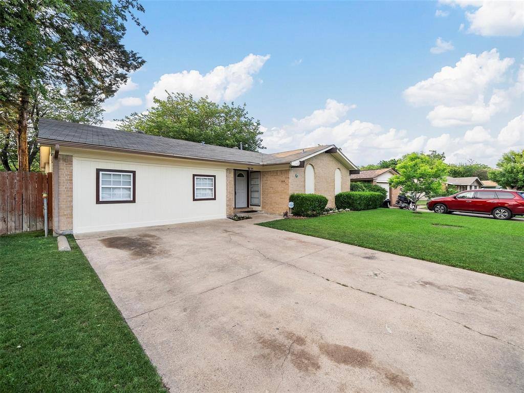 Apartment for rent at 3633 Edgewood Dr, Garland, TX 75042