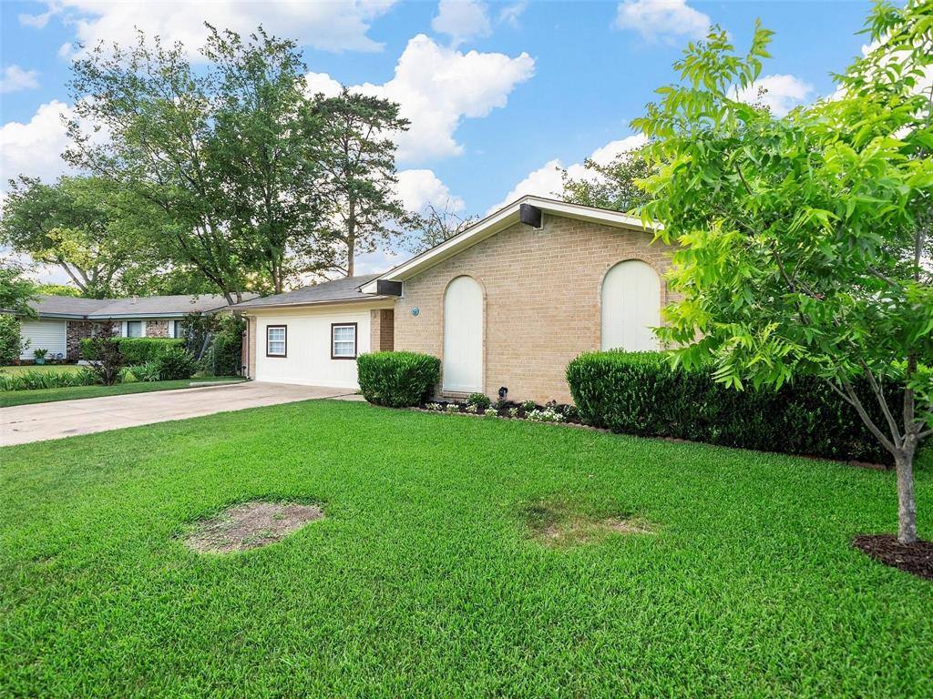Apartment for rent at 3633 Edgewood Dr, Garland, TX 75042