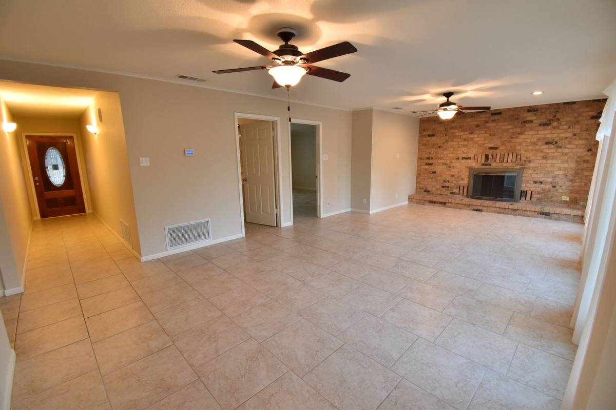 House for rent at 16640 Quiet Bay Dr, Tyler, TX 75707
