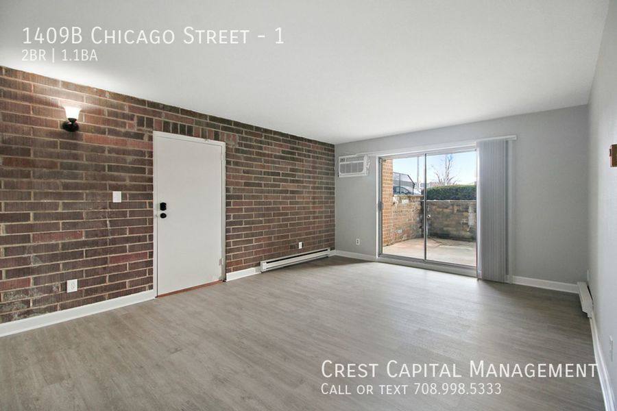 Apartment for rent at 1409B E Chicago St #5, Valparaiso, IN 46383