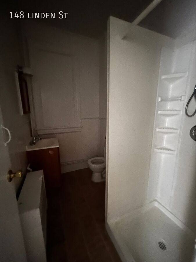 Apartment for rent at 148 Linden St, Yonkers, NY 10701