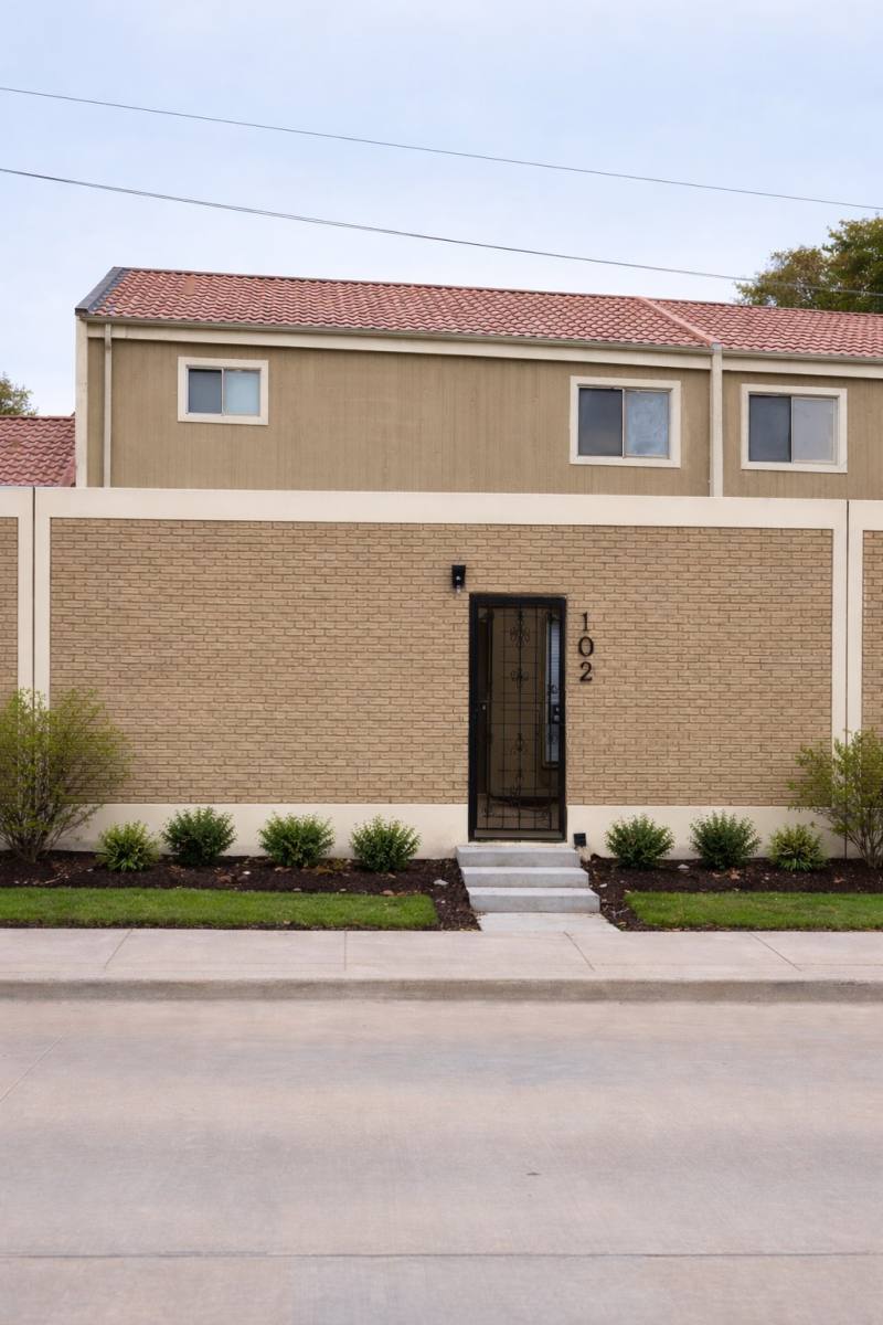 Apartment for rent at 800 N San Jacinto St #102, Conroe, TX 77301