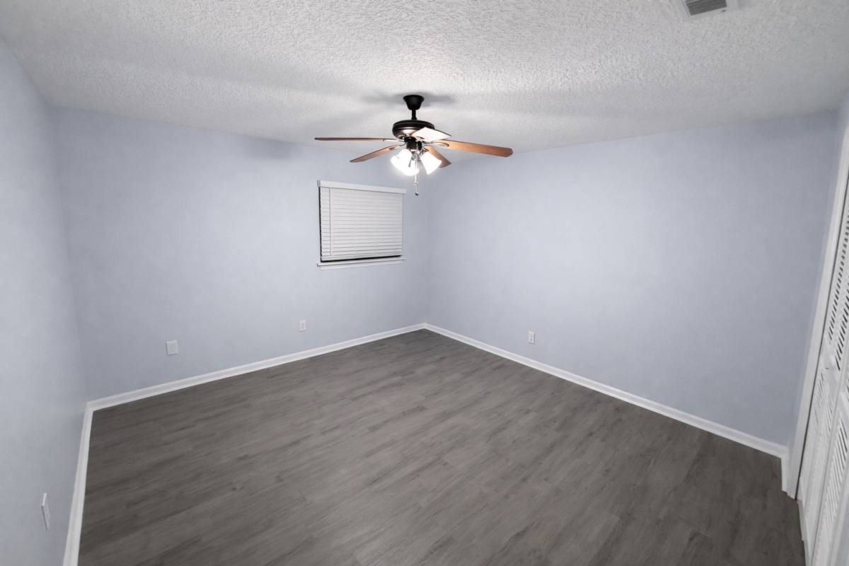 Apartment for rent at 800 N San Jacinto St #102, Conroe, TX 77301