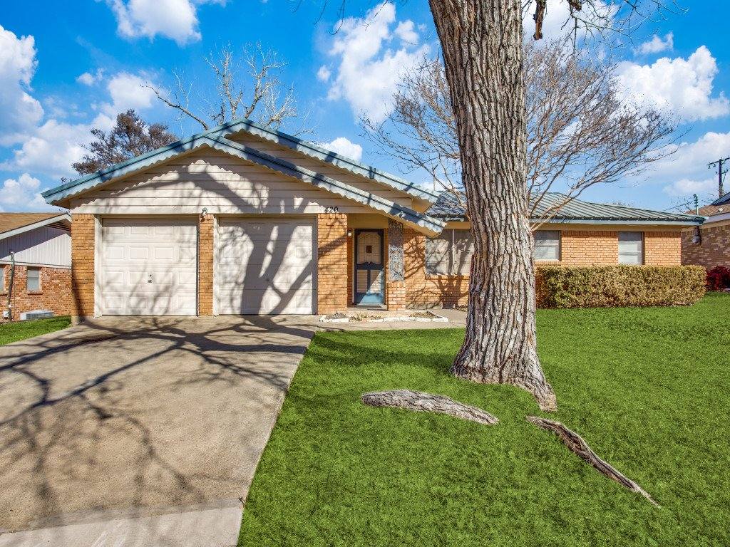 House for rent at 420 Vicki Place, Hurst, TX 76053