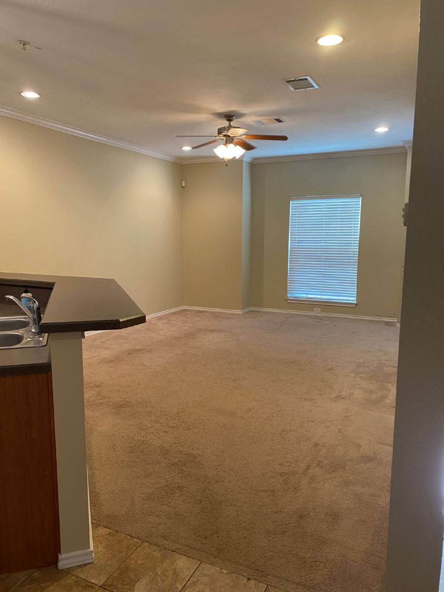 Townhouse for rent at 2104 Main St #4, Lubbock, TX 79401