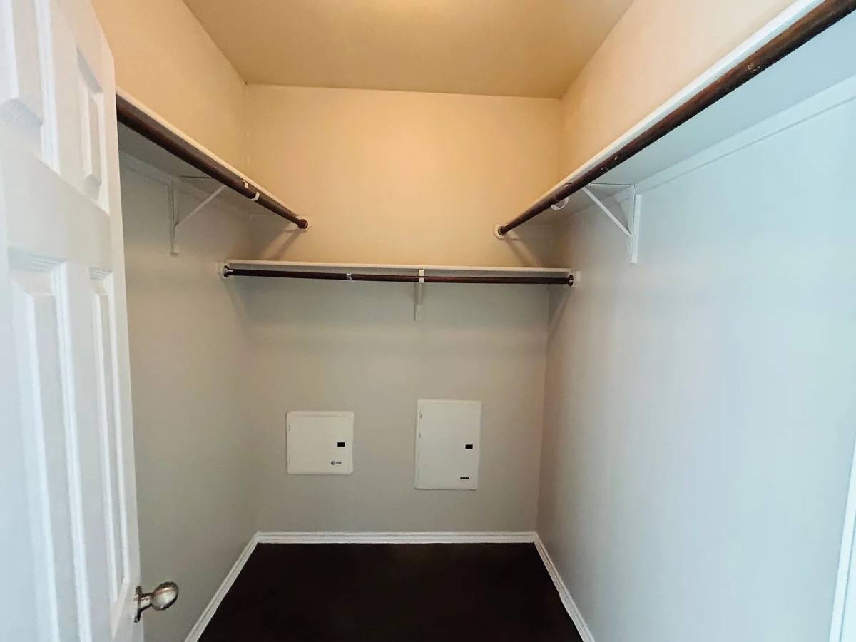 Townhouse for rent at 7219 Golf Way #2, San Antonio, TX 78244