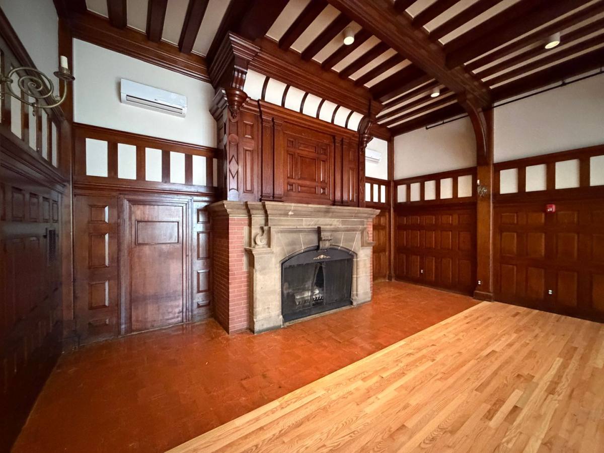 Apartment for rent at 5 Pleasant St #106, Methuen, MA 01844