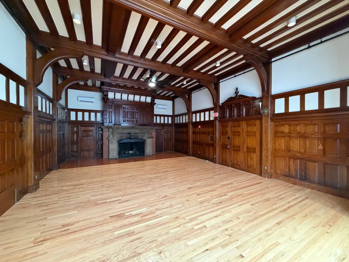Apartment for rent at 5 Pleasant St #106, Methuen, MA 01844