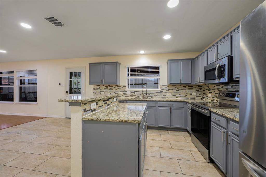 Apartment for rent at 104 Lakefront Dr #104, Wylie, TX 75098
