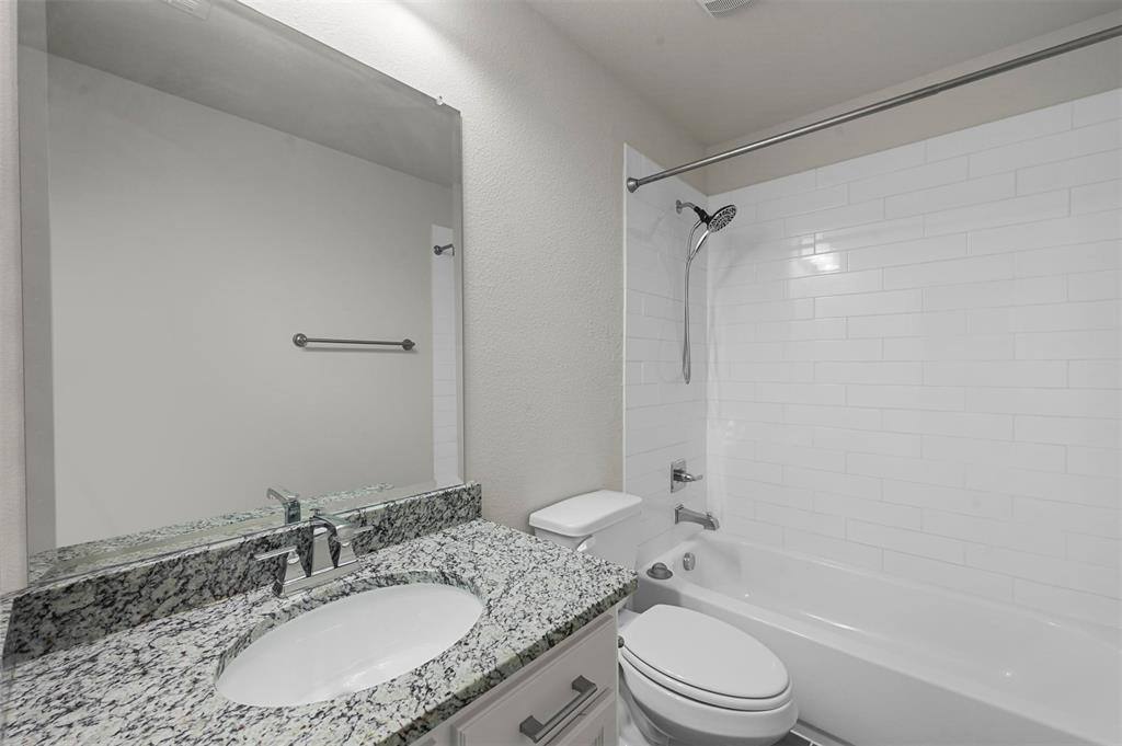 Townhouse for rent at 4925 McKinney Hollow Dr, McKinney, TX 75070