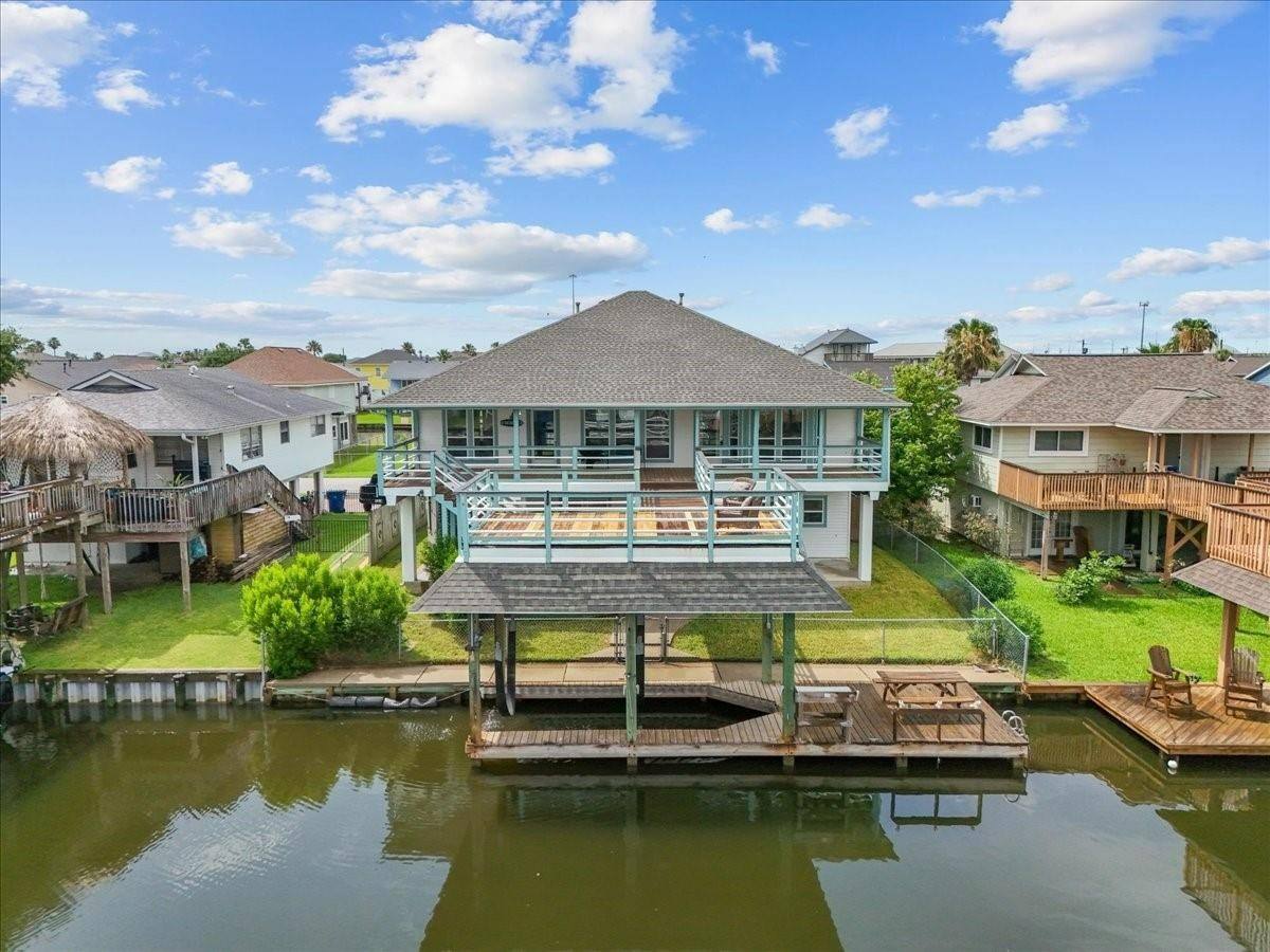 Apartment for rent at 933 Bonita Dr #933, Hitchcock, TX 77563