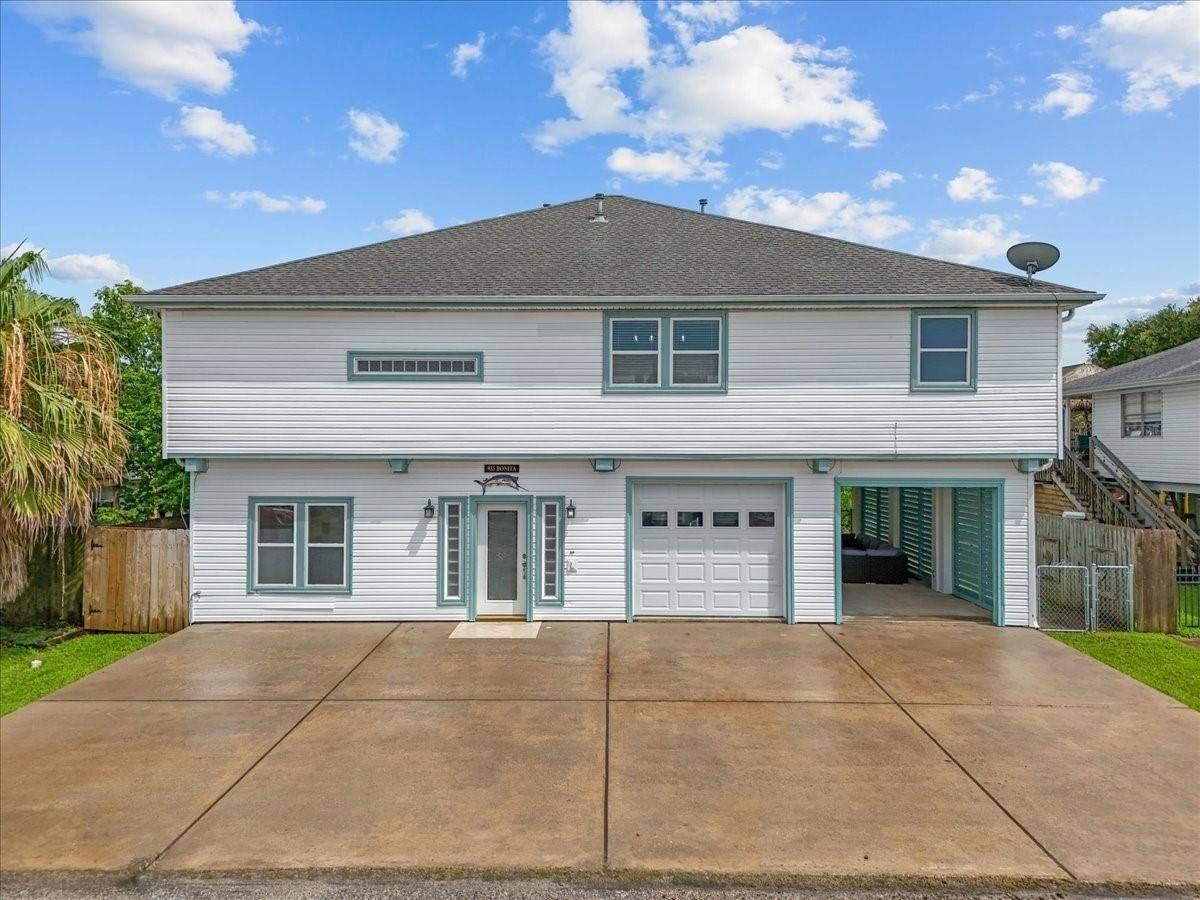 Apartment for rent at 933 Bonita Dr #933, Hitchcock, TX 77563