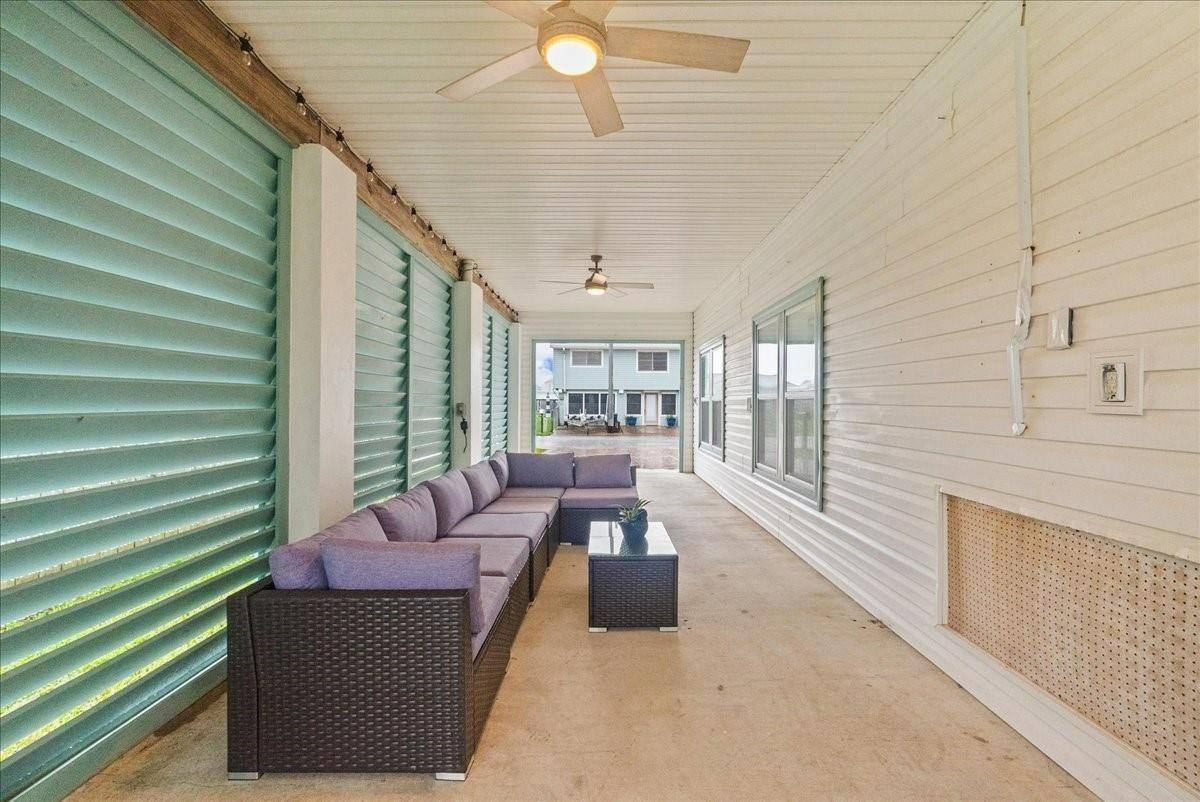 Apartment for rent at 933 Bonita Dr #933, Hitchcock, TX 77563